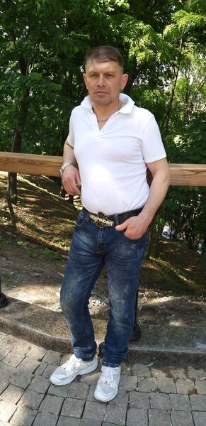 ,   Vladimir, 54 ,   , 