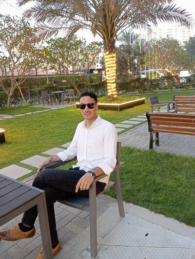  ,   Eslam, 35 ,   ,   , c , 