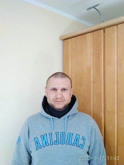  Jarocin,   Vitalii, 44 ,   ,   , c 