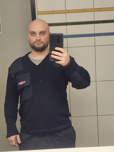  ,   Wolli, 29 ,   ,   