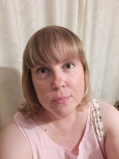  ,   Kira, 41 ,   c 