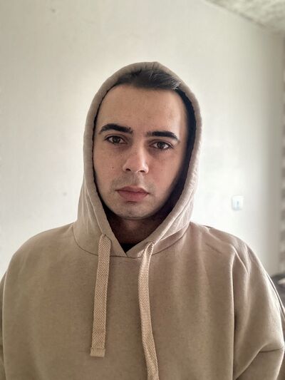  ,   Ilya, 26 ,   ,   
