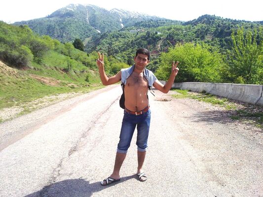  ,   Khan, 39 ,     , c 
