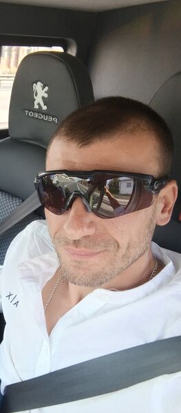   ,   Anton, 30 ,   ,   