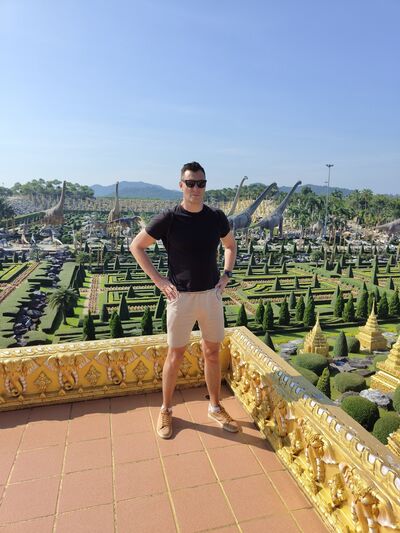  Ban Phattha Ya,   Sergey, 34 ,   ,   