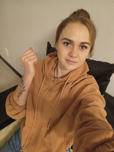  ,   Yana, 26 ,   ,   