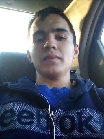  ,   Maksim, 25 ,   