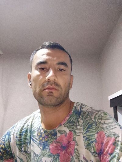  ,   Djoniy, 31 ,   ,   , c 