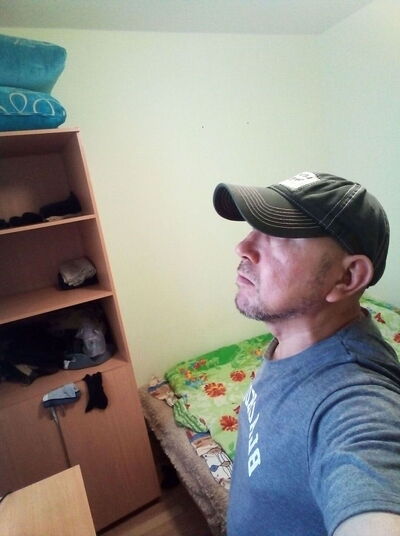  ,   Hakimyn, 49 ,   ,   , c , 