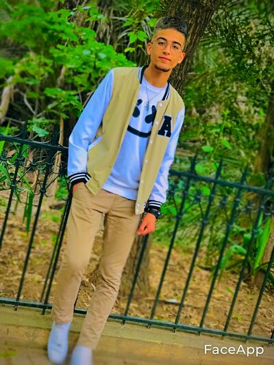  ,   Anwar, 24 ,   ,   
