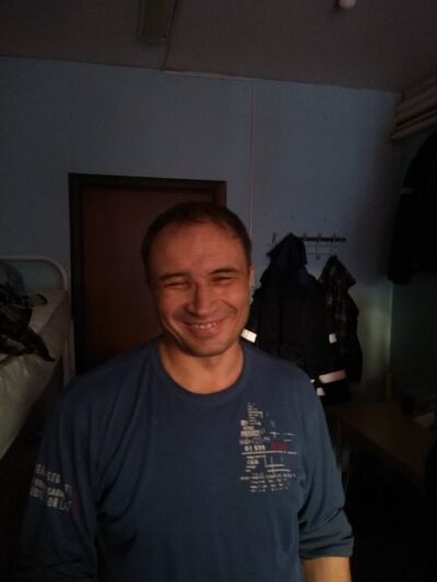  -,   , 52 ,   