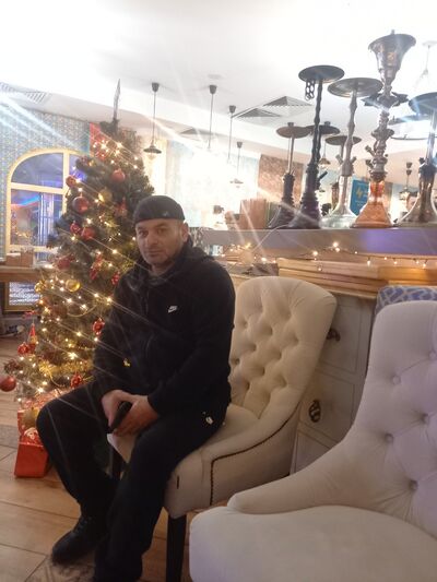  ,   Armen, 44 ,   ,   , c 