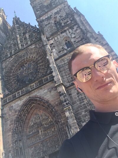  ,   Sasha, 39 ,   
