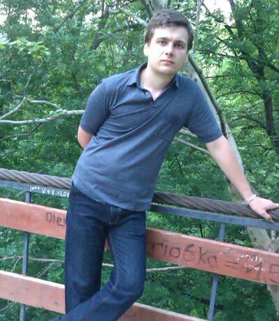  ,   Igor, 42 ,   