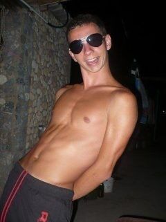  ,   Anton, 36 ,   ,   , c 