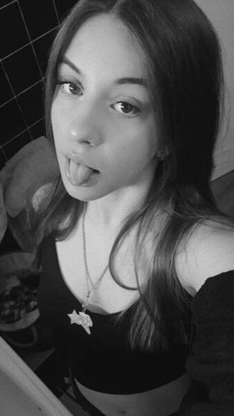  Ciecierzyn,   Karolina, 20 ,   ,   