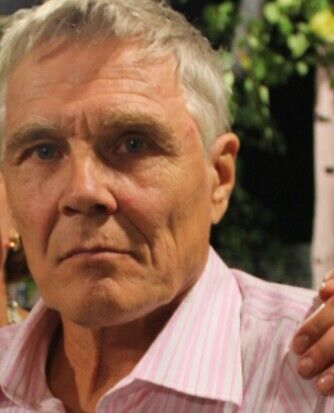  4616993  Viktor, 71 ,    