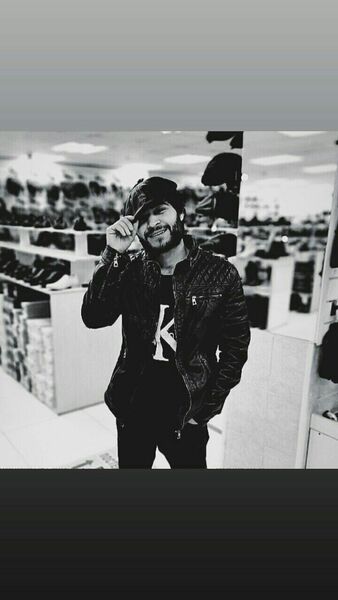  ,   Shoxjaxon, 30 ,   ,   