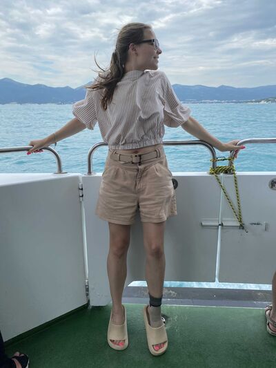  ,   , 24 ,   ,   