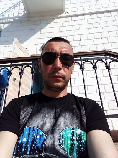  ,   Aleksandr, 46 ,   ,   , c 