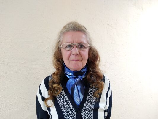  ,   Leda, 70 ,   ,   , c 