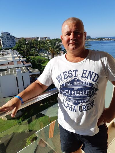  ,   Leonid, 51 ,   ,   , c 