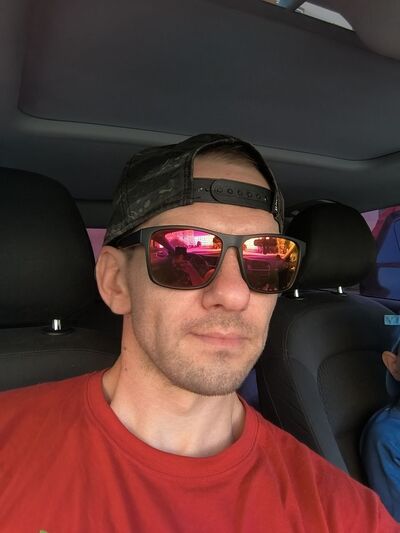  ,   Ypypy, 37 ,   ,   