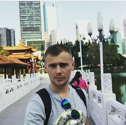  ,   Maks, 33 ,   ,   , c 
