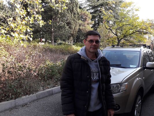  ,   Neznakomec, 44 ,   ,   , 
