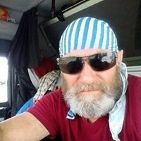  18647783  Alexandru, 69 ,    