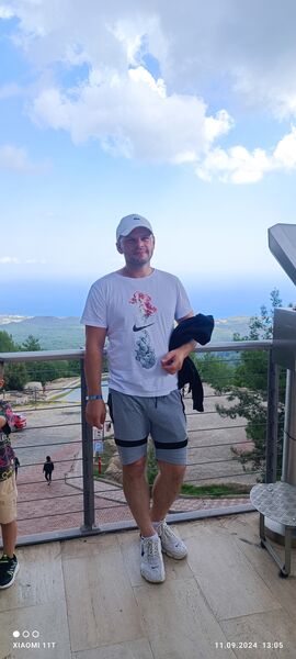  ,   Alex, 38 ,   ,   