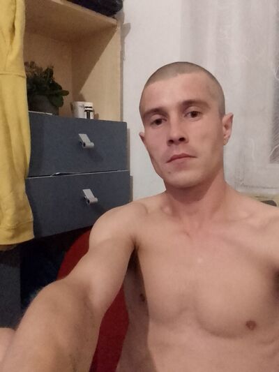  Myslowice,   Oleksandr, 28 ,   