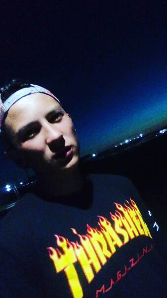  ,   Anatoly, 25 ,   ,   , c 