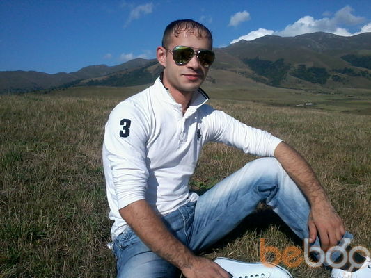  2571843  HOVO, 37 ,    