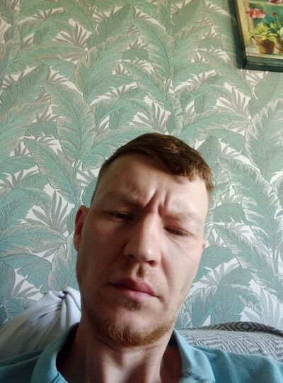  ,   Alex, 33 ,   ,   