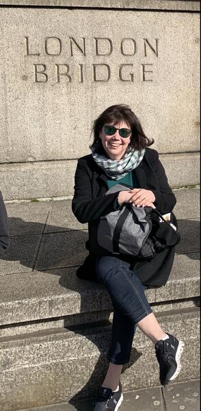  Belsize Park,   Irina, 60 ,     , c 