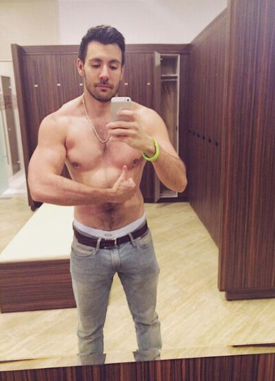  ,   Dmitrii, 39 ,   ,   , c 