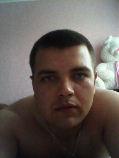  ,   Maik, 34 ,   