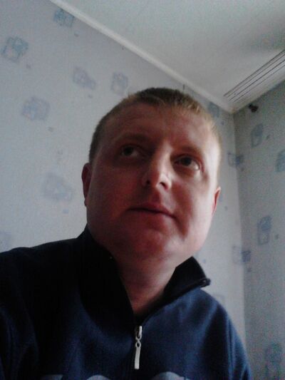  ,   Denis, 38 ,   