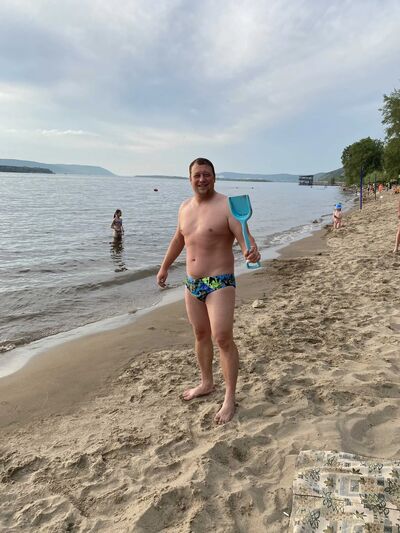  ,   Viktor, 36 ,   ,   , 