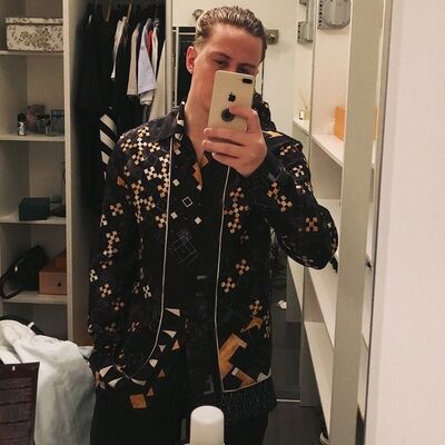  ,   , 25 ,   