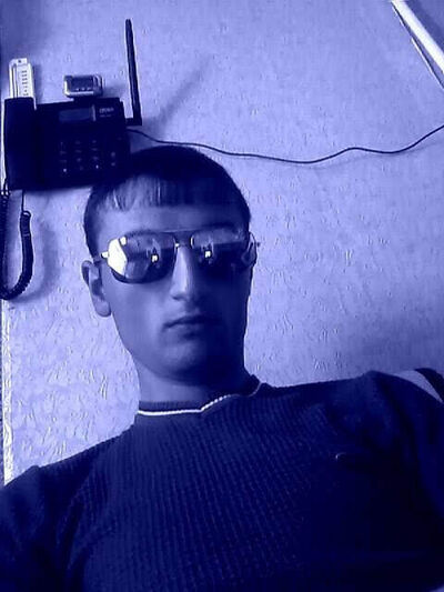  ,   Samvel, 32 ,   ,   