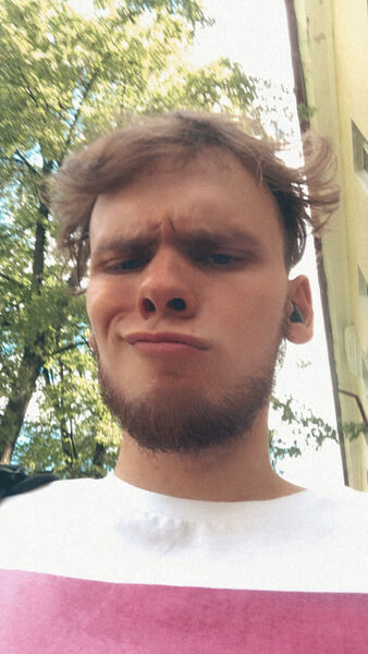  Frankfurt am Main,   , 24 ,   ,   