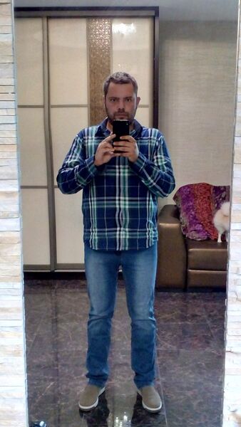  ,   Sergio, 39 ,   