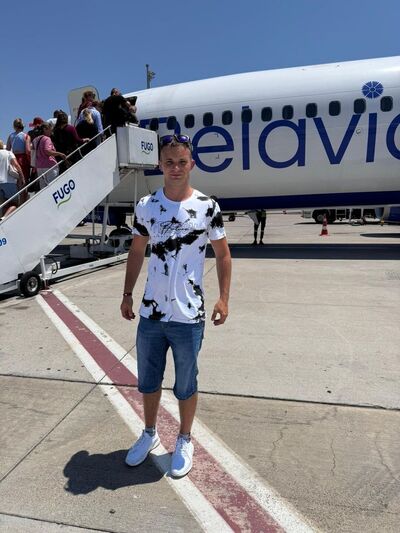  ,   Vladimir, 28 ,   ,   