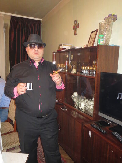  ,   Suren, 48 ,   