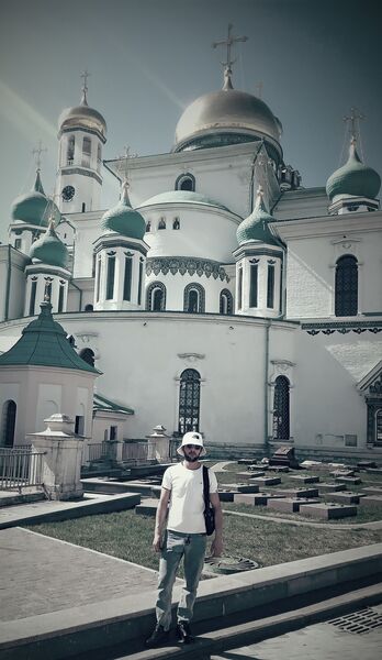  ,   Artur, 24 ,   ,   , c 