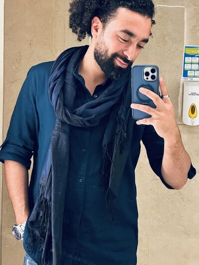  Coloma,   Mostafa, 36 ,   ,   , c 