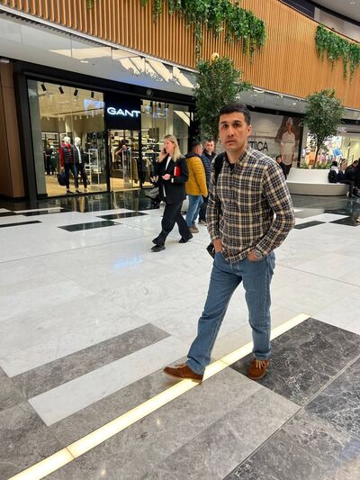  ,   Aziz, 35 ,   ,   