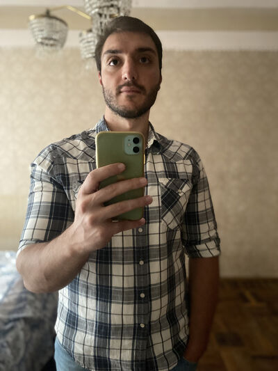  ,   Artyom, 31 ,   ,   , c 